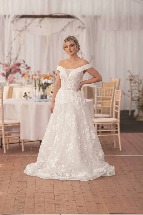 Carmen Floral Elegance
